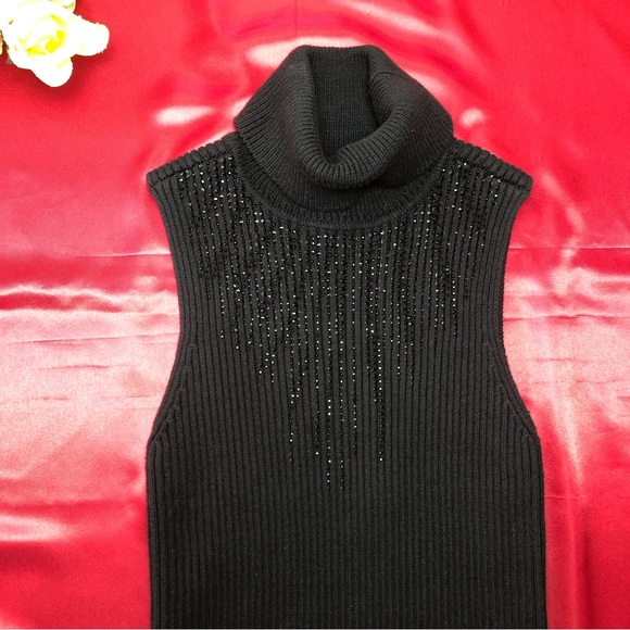 ⭐️NEW⭐️White House Black Market (WHBM) Beaded Mock Neck Sweater - Picture 5 of 10